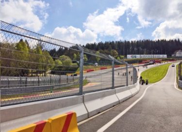 Der FIA-homologierte, mobile Fangzaun am Circuit de Spa-Francorchamps in Belgien.