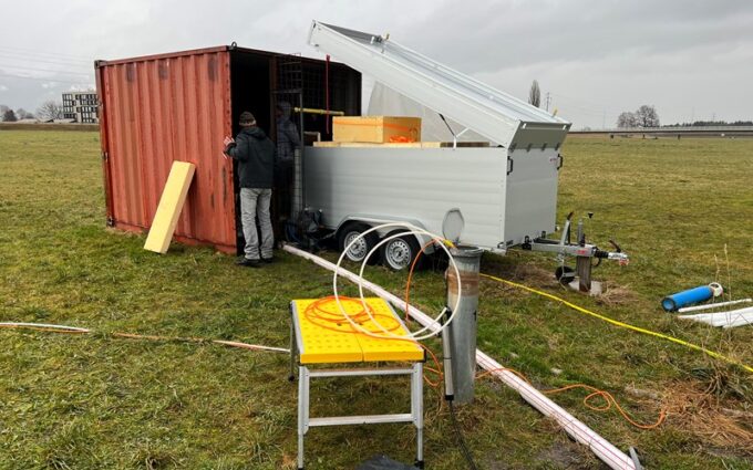 An solchen Brunnen auf dem Vorland wurde das Grundwasser hochgepumpt und analysiert. (Foto: Int. Rheinregulierung)