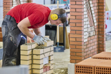 Cyrill Wüthrich vertrat die Schweizer Maurer an den World-Skills 2024 in Lyon. (Foto: pd)